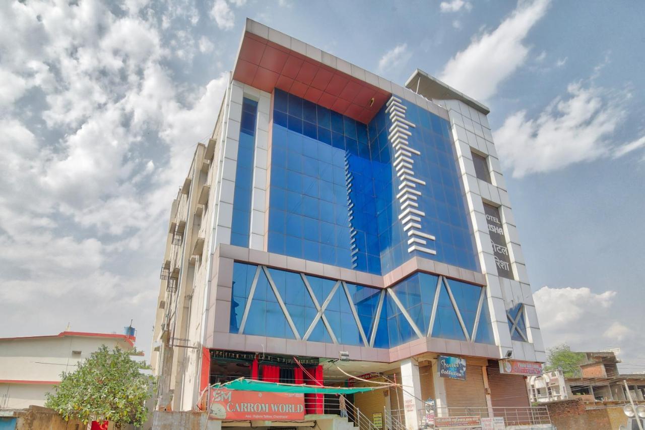 Oyo 35538 Hotel Risha Chandrapur Buitenkant foto